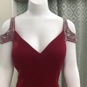 Maroon Dress, size 14/16